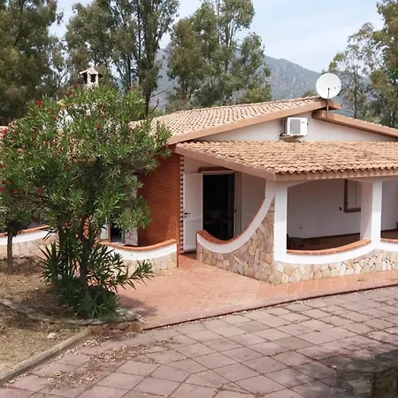 Piera Holiday home Tertenia